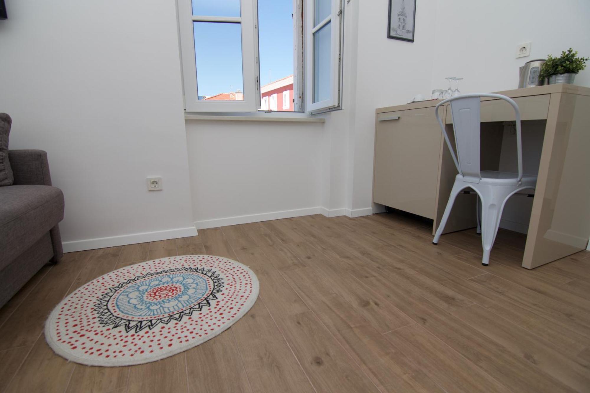 Apartments And Rooms Jospino 말리로시니 외부 사진