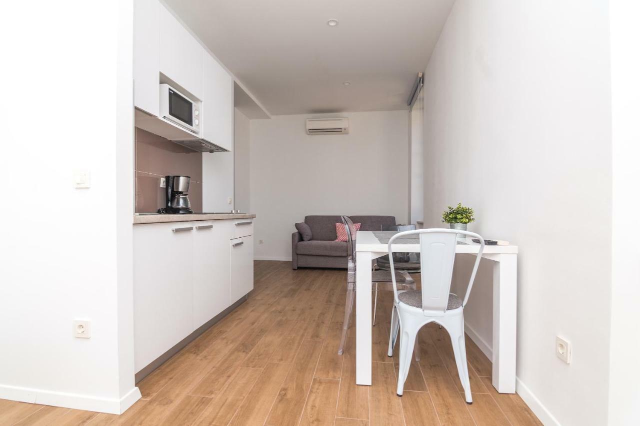 Apartments And Rooms Jospino 말리로시니 외부 사진